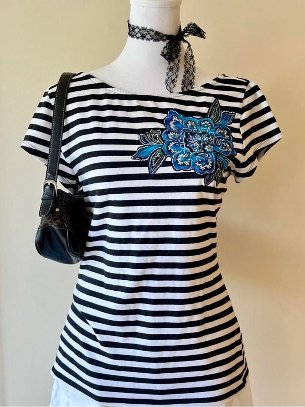 Vintage Y2K striped top grunge indie sleaze floral embroidered black white S-M